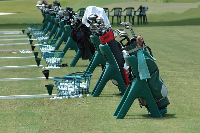 golf clubs facilities